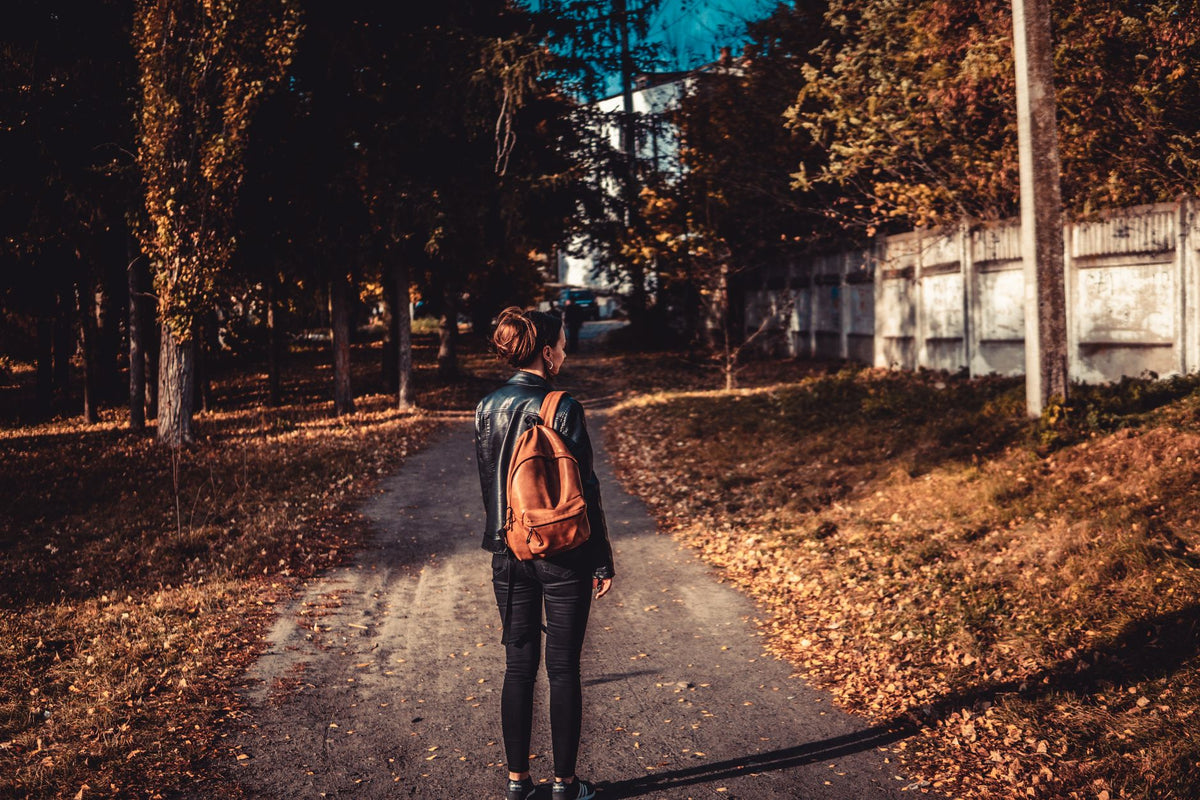 Laptop Bag Ruins Your Fit? 9 Carries That Look Intentional