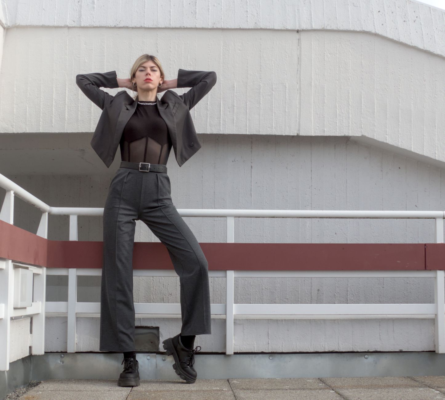Club-Ready Without a Dress: Trouser-Based Night Out Outfits