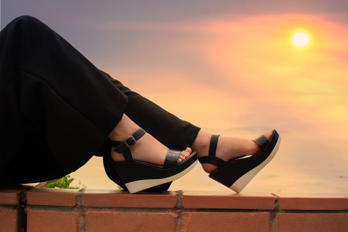 Toe-Post Sandals That Stop Rubbing Between Your Toes