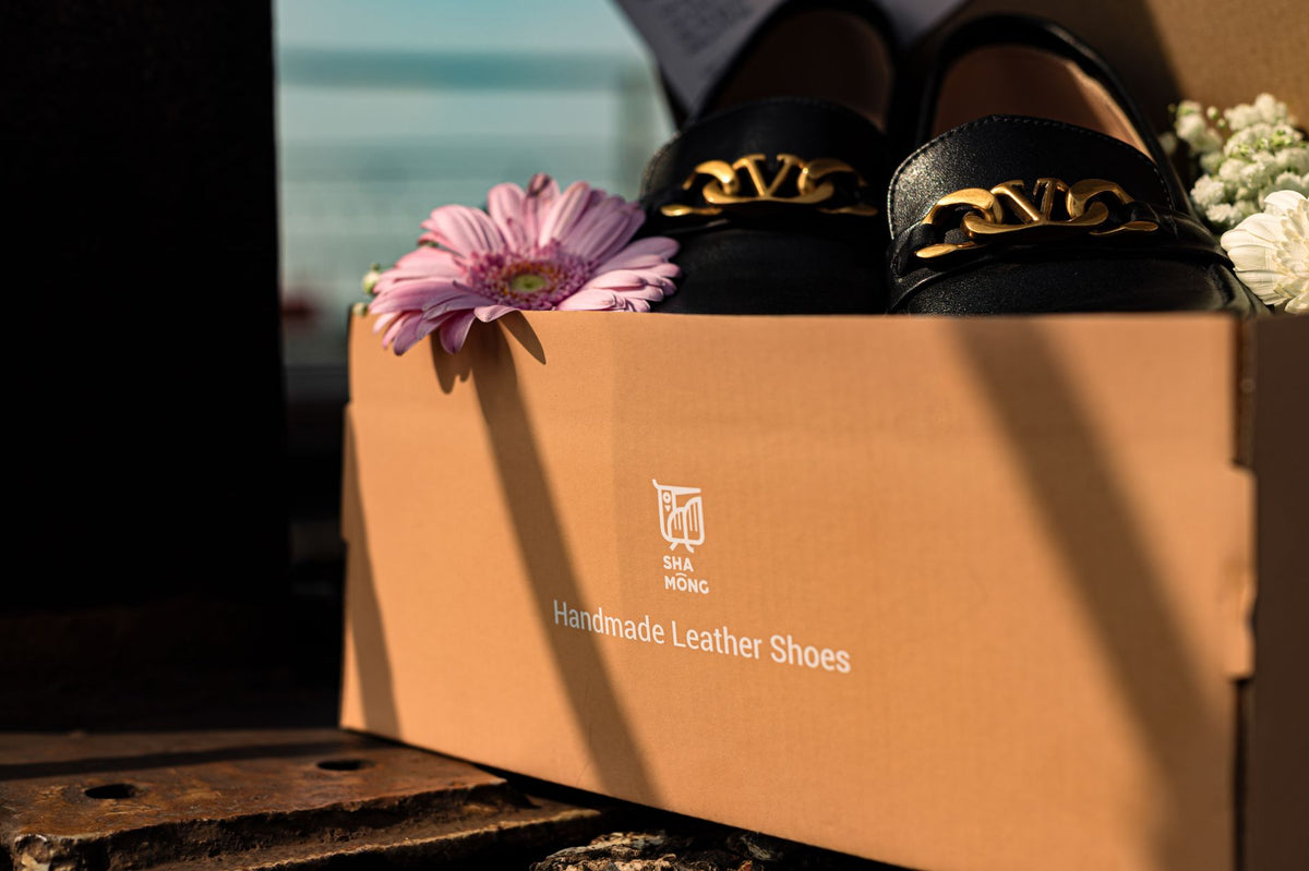 Orthotics Won't Fit Your Flats? 9 Pairs With Removable Insoles