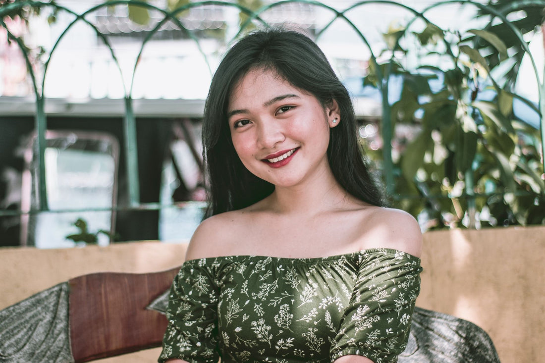 Bardot Tops That Slide Down? 9 Off-Shoulder Fits That Stay
