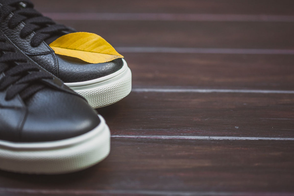 When White Work Sneakers Wear Out: Quieter Picks That Last