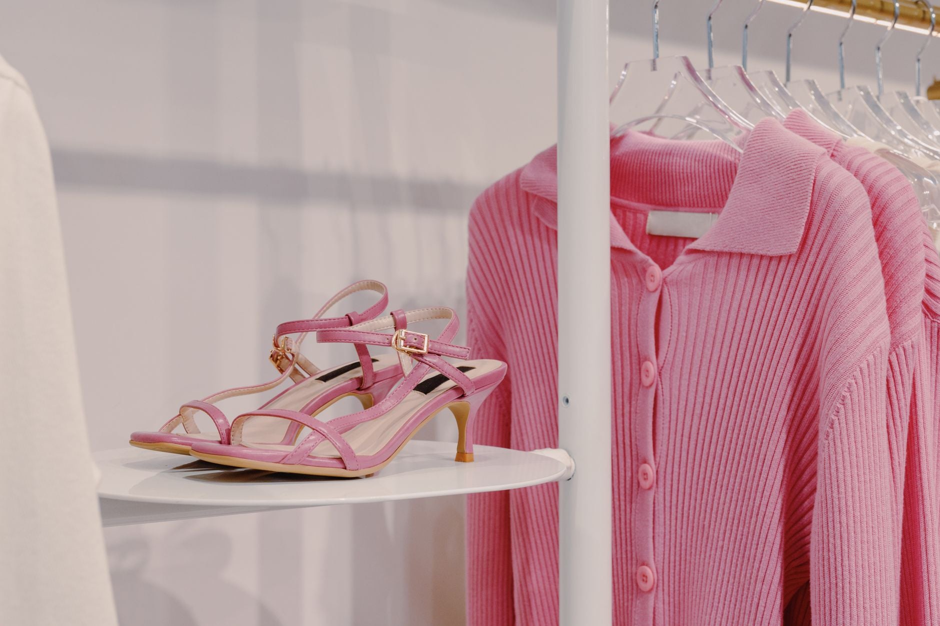 How to Wear Hot Pink in 2026: Bold Barbie-Pink Outfits That Work
