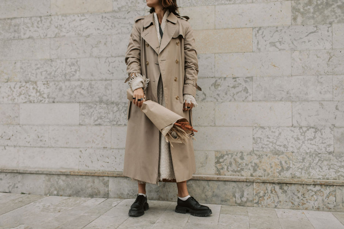 In-Between Season Outfits: Dressing for 65°F Mornings and Warm Afternoons