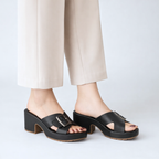 Women's black ribbed heels close-up — summer — Klara Orthopedic Platform Sandals — Oscar Blackwood