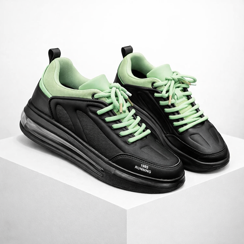 Men's lace sneakers side view — casual — Jee 1995 Chunky Sneakers — Oscar Blackwood