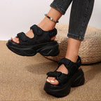 Women's sandals color detail — versatile — Lizzie Chunky Sandals — Oscar Blackwood