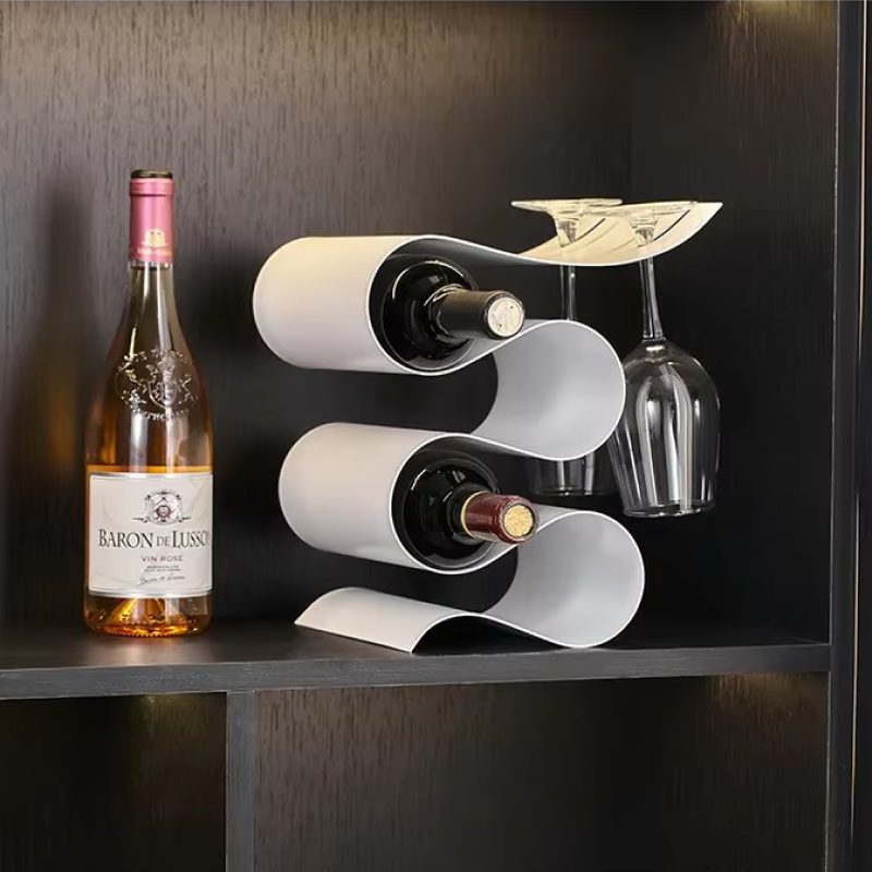 Unisex wine color detail — versatile — Wine Wave Holder for every occasion — Oscar Blackwood
