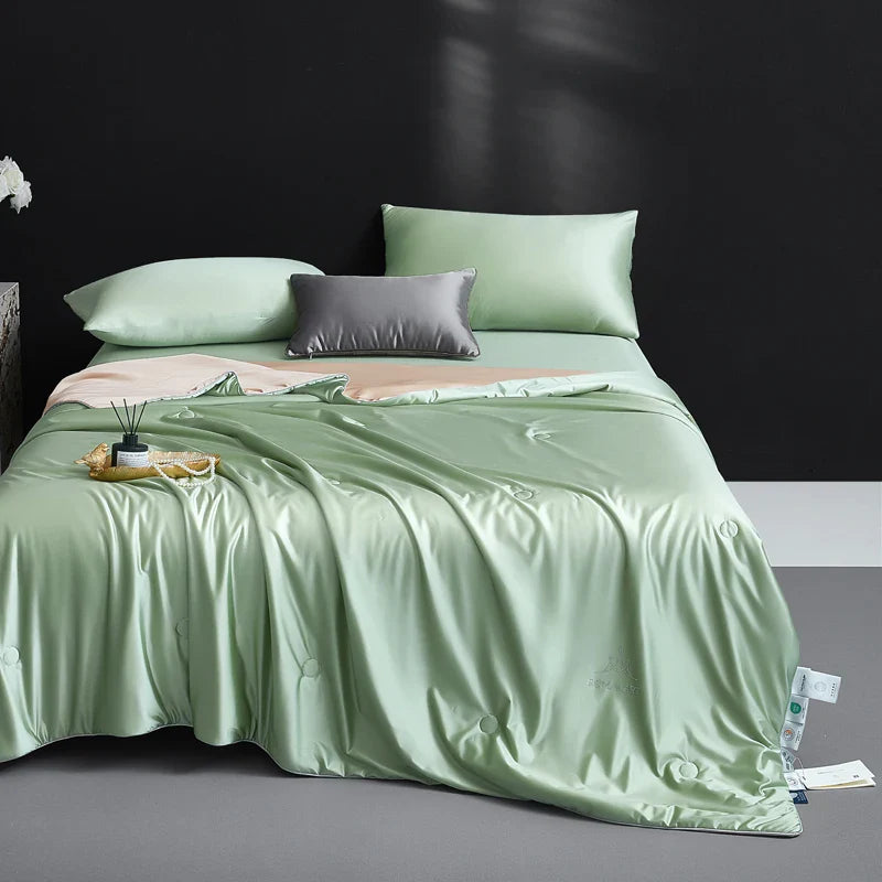 Men's silk romanart back view — versatile — Romanart Mulberry Silk Comforter — Oscar Blackwood