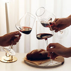 Unisex granerzo close-up — versatile — Granerzo Wine Glass for every occasion — Oscar Blackwood