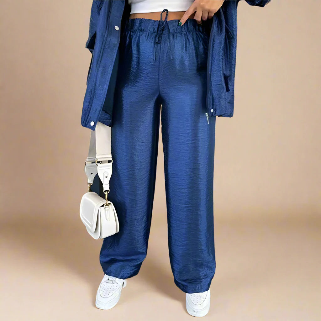 Women's pants back view — versatile — Lucie Loose Autumn Set for every occasion — Oscar Blackwood