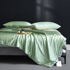 Men's silk romanart color detail — versatile — Romanart Mulberry Silk Comforter — Oscar Blackwood
