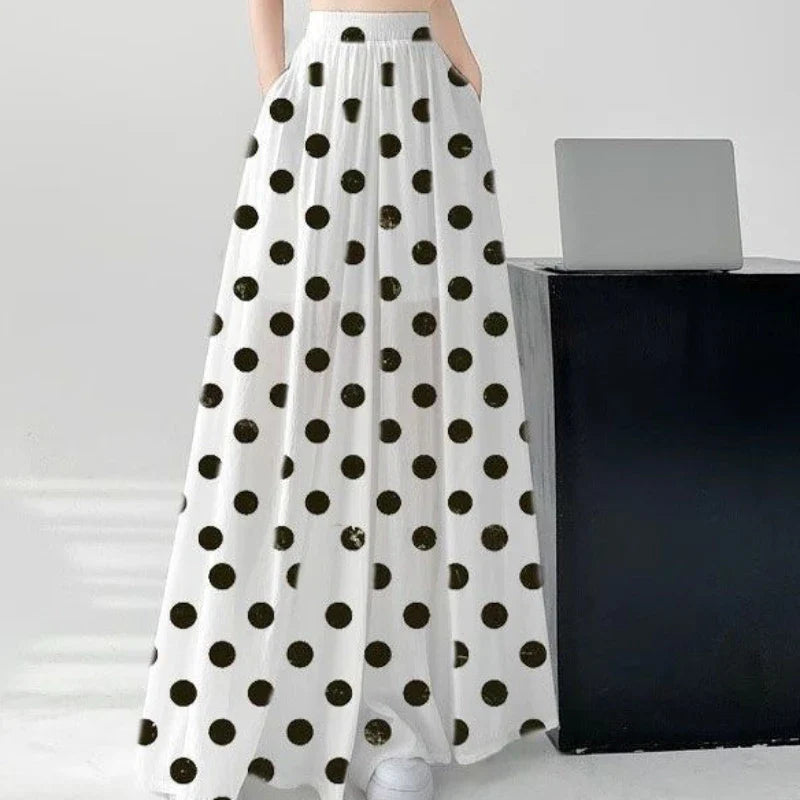 Women's white cotton pants detail view — versatile — Rotonda Polkadot Pants — Oscar Blackwood